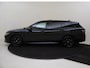 Volkswagen Passat Variant 1.5 eHybrid R-Line Edition | Panoramadak | Trekhaak | Head-up display | Parkeerasisstent | Dodehoek detectie | 360 camera | Black style | Stoelverwarming voor en achter |