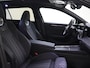 Volkswagen Passat Variant 1.5 eHybrid R-Line Edition | Panoramadak | Trekhaak | Head-up display | Parkeerasisstent | Dodehoek detectie | 360 camera | Black style | Stoelverwarming voor en achter |