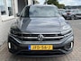 Volkswagen T-Roc 1.5 TSI R-Line / AUTOMAAT/ 2x R-LINE/ PARK. SENSOREN/ IQ. LIGHT/ DODE HOEK/ STOELVERWARM./ DIGITAL DASHBOARD/ APP-CONNECT/ ADAPT. CRUISE/ CLIMA/ DAB/ 18" LMV