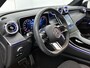 Mercedes-Benz GLC 400 e 4-MATIC AMG Plug-In Hybride | Night Pakket | Trekhaak af fabriek | Panorama Schuif/Kanteldak | Digital Light | Elektr. Memory Seats | Distronic | 360gr Camera | Winter Pakket Premium Pakket | Inclusief 24 maanden MB Certified garantie voor Europa.