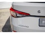 Skoda Kodiaq 2.0 TSI 4x4 Sportline Business / Nederlandse Auto / Eerste Eigenaar / Electrisch Schuifdak / Electrische trekhaak / Adaptieve Cruise Control / Electrisch verstelbare bestuurdersstoel /Navigatie / Apple Car Play / Parkeercamera