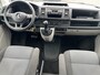 Volkswagen Transporter Kombi 2.0 TDI DSG Automaat 150 pk 8-persoons BTW en BPM vrij Airco Cruise control Trekhaak PDC 1e eigenaar Euro 6 Personenbus Kombi Combi Tourer Groepsvervoer Peronenvervoer