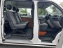 Volkswagen Transporter Kombi 2.0 TDI DSG Automaat 150 pk 8-persoons BTW en BPM vrij Airco Cruise control Trekhaak PDC 1e eigenaar Euro 6 Personenbus Kombi Combi Tourer Groepsvervoer Peronenvervoer