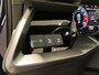 Audi A3 Limousine 35 TFSI Business edition 150 PK | Automaat | Lederen Bekleding | Apple Carplay | Panoramadak | Head-Up Display | Stoelverwarming | Bang & Olufsen Premium Geluid | Parkeersensoren Achter | Cruise Control | Digital Cockpit | Climate Control | Rijstrookhulp |