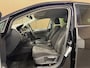 Volkswagen Golf 1.0 TSI Business Edition Connected * Navigatie / Camera / Afn. Trekhaak / NL Auto *
