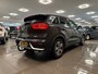 Kia Niro Hybrid 1.6 GDi First Edition * Trekhaak / Carplay / Navigatie / Cruise control / NL Auto