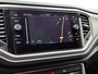 Volkswagen T-Roc 1.5 TSI Style Business 150 PK | Automaat | Navigatie | Parkeersensoren | Stoelverwarming | Stoelpakket | Adaptive Cruise Control | Apple Carplay | Android Auto | Privacy glas |