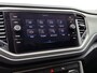 Volkswagen T-Roc 1.5 TSI Style Business 150 PK | Automaat | Navigatie | Parkeersensoren | Stoelverwarming | Stoelpakket | Adaptive Cruise Control | Apple Carplay | Android Auto | Privacy glas |