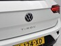 Volkswagen T-Roc 1.5 TSI Style Business 150 PK | Automaat | Navigatie | Parkeersensoren | Stoelverwarming | Stoelpakket | Adaptive Cruise Control | Apple Carplay | Android Auto | Privacy glas |