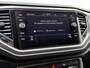 Volkswagen T-Roc 1.5 TSI Style Business 150 PK | Automaat | Navigatie | Parkeersensoren | Stoelverwarming | Stoelpakket | Adaptive Cruise Control | Apple Carplay | Android Auto | Privacy glas |