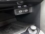 Volkswagen T-Roc 1.5 TSI Style Business 150 PK | Automaat | Navigatie | Parkeersensoren | Stoelverwarming | Stoelpakket | Adaptive Cruise Control | Apple Carplay | Android Auto | Privacy glas |