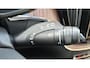 Volvo XC60 2.0 T6 PheV AWD Ultra Bright 20” Wielen - Panoramadak - Lighting – Head up - B&W Audio - 360 Cam - Alarm - Climate - Privacy Glass – RC20 Interieur  - Massage stoelen - Donkere hemel