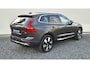 Volvo XC60 2.0 T6 PheV AWD Ultra Bright 20” Wielen - Panoramadak - Lighting – Head up - B&W Audio - 360 Cam - Alarm - Climate - Privacy Glass – RC20 Interieur  - Massage stoelen - Donkere hemel