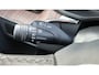 Volvo XC60 2.0 T6 PheV AWD Ultra Bright 20” Wielen - Panoramadak - Lighting – Head up - B&W Audio - 360 Cam - Alarm - Climate - Privacy Glass – RC20 Interieur  - Massage stoelen - Donkere hemel