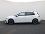 Volkswagen Golf 1.5eTSI/150PK R-Line DSG · NIEUW MODEL · Navigatie · Apple/Android Carplay · Camera + Parkeersensoren · Garantie tot januari 2027