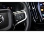 Volvo XC40 2.0 B4 Plus Dark | Trekhaak | Adaptive Cruise Control | Dode hoek detectie BLIS | Harman/Kardon audio | Elektrische stoelverstelling | Stoel- en stuurverwarming | Verwarmde Voorruit |