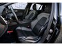 Volvo V60 2.0 T6 Plug-in hybrid AWD Plus Dark | Trekhaak | Adaptive Cruise Control | Panoramadak | 360 Camera | Harman/Kardon | Stuurverwarming | Stoelverwarming voor & achter | Power Seats | Sportstoelen |