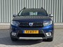 Dacia Sandero 0.9 TCe SL Stepway / Tweede eigenaar/ dealer onderhouden/  Navigatie / Achteruitrij camera / Parkeer sensoren achter / Bluetooth /  Trekhaak Afneembaar 1.090 KG Trekgewicht / DAB radio