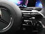 Mercedes-Benz A-klasse 180 Business Solution AMG | Panoramaschuifdak | Premium Plus | Nightpakket | 19"Multispaak AMG velgen | Stoelverwarming |  360° camera | Head-up display |