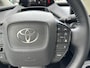 Toyota Prius 2.0 Plug-in Executive | Carplay | 19 inch LM-velgen | Dode hoek waarschuwing | Parkeersensoren |