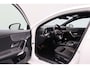 Mercedes-Benz A-klasse 200 Premium 2018 Camera | Lederen bekleding | Stoelverwarming | Cruise control | Navigatie | LED | Lichtmetaal | Digitaal dashboard | PDC | Bluetooth