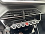 Peugeot 2008 1.2 Turbo 100 PK Allure | Digitaal Instrumentarium | HD Camera | Parkeersensoren Voor + Achter | Full Screen Navigatie | LED Verlichting | Climate Control | Lichtmetalen Velgen |