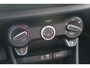 Kia Picanto 1.0 MPi GT-Line Edition Navigatie/Achteruitrijcamera/Cruise control/Climate control/Apple carplay/LED koplampen/15'' Lichtmetalen velgen/Elektrisch inklapbare spiegels/Elektrische ramen.