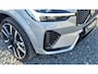 Volvo XC60 2.0 T8 PHEV AWD Ultra Dark Luchtvering - Bowers Wilkins Sound - 22 Licht metalen Wielen - Gelamineerde zijruiten - Massage functie voorstoelen - Alarm - Climate - RC20 Lederen interieur