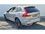 Volvo XC60 2.0 T8 PHEV AWD Ultra Dark Luchtvering - Bowers Wilkins Sound - 22 Licht metalen Wielen - Gelamineerde zijruiten - Massage functie voorstoelen - Alarm - Climate - RC20 Lederen interieur