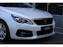 Peugeot 308 SW 1.2 PureTech Blue Lease Executive Navi Pano