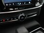 Volvo V90 2.0 T8 Plug-in hybrid AWD Ultra Dark | 360° Camera | Harman Kardon | Head-Up | Panoramadak | Adaptive Cruise | BLIS | Lederen Dashboard