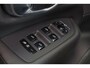 Volvo XC90 T8 Recharge AWD Plus Bright - LONG RANGE - Panorama/schuifdak - IntelliSafe Assist & Surround - 360º Camera - Harman/Kardon audio - Adaptieve LED koplampen - Verwarmde voorstoelen, stuur & achterbank - Parkeersensoren voor & achter - Elektr. bedienb. voorstoelen met geheugen - Head up display - Draadloze tel. lader - Extra getint glas - 20' LMV