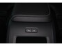 Volvo XC60 T8 Recharge AWD Plus Black Edition - LONG RANGE - Luchtvering - Panorama/schuifdak - IntelliSafe Assist & Surround - 360º Camera - Adaptieve LED koplampen - Verwarmde voorstoelen, stuur & achterbank - Parkeersensoren voor & achter - Elektr. bedienb. voorstoelen met geheugen - Head up display - Draadloze tel. lader - Extra getint glas - 21' LMV