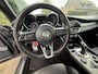 Alfa Romeo Giulia 2.0T Sprint 200PK Automaat•Veloce•Leder