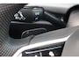 Volkswagen Golf 1.5 eTSI R-Line Business Navi/Camera/Keyless/Virtual/Sfeerverlichting/IQ/Matrix/Panoramadak/H-leder/18Inch