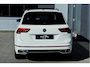 Volkswagen Tiguan 1.4 TSI eHybrid R-Line 245pk PANO LEER IQ LIGHT TREKHAAK 20" 360 CAMERA