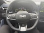 Dacia Duster 1.6 Hybrid 140 Journey NAVIGATIE AIRCO 360CAMERA CRUISE CONTROLE APPLE CARPLAY ANDROID AUTO HOGE INSTAP LET OP IS EEN DEMO VRAAG NAAR DE KMSTAND VANAF 1-12-2025 LEVERBAAR