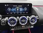 Mercedes-Benz GLA 250 e AMG Line | PANO-SCHUIFDAK | 360 CAMERA | NAVIGATIE | APPLE CARPLAY / ANDRIOD AUTO | HEAD UP DISPLAY | ELEKTRISCHE STOELEN MET GEHEUGEN EN VERWARMING |  KEYLESS ENTRY & START |