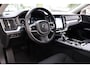 Volvo V60 2.0 T8 Recharge Business Pro 1e Eigenaar | NL-Auto | Dealer Onderh | BTW | 390PK | AWD | Elek Stoel+klep | Stoel/Stuur Verwarming | Camera | Ad Cruise | Climate  | Full Led | Keyless | Navi | PDC | Start/Stop | 1 Laadkabel