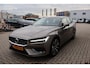 Volvo V60 2.0 T8 Recharge Business Pro 1e Eigenaar | NL-Auto | Dealer Onderh | BTW | 390PK | AWD | Winterpack | H&K | Elek Stoel+klep | Camera | Navi | ACC | Climate  | Full Led | Keyless | PDC | Start/Stop | 1 Laadkabel