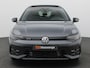 Volkswagen Golf 1.5 eHybrid GTE Trekhaak wegklapbaar, Head-up Display, Panoramadak, Area View, 18" Catania LMV, Adaptive Cruise Control, Black Style, Winterpakket, Navigatie