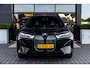 BMW iX XDrive40 High Executive 77 kWh, Sky Lounge, Trekhaak, Nieuwstaat!