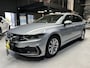 Volkswagen Passat Variant 1.4 TSI PHEV GTE Business TREKHAAK I LED MATRIX I PDC + CAMERA I DEALER O.H. | SOH 100%