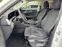 Volkswagen Tayron 1.5 eTSI Elegance 7p. | Trekhaak | 360° camera | Massage