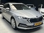 Skoda Octavia Combi 1.4 TSI iV PHEV Business Edition SFEER VERLICHTING I NAVI + CAMERA + PDC I DEALER O.H.