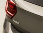 Volkswagen Polo 1.0 TSI Highline Sport Automaat (APPLE CARPLAY, GROOT NAVI, CLIMATE, STOELVERWARMING, SPORTSTOELEN, GETINT GLAS, LM VELGEN, ADAPTIVE CRUISE, NIEUWSTAAT)