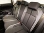 Volkswagen Polo 1.0 TSI Highline Sport Automaat (APPLE CARPLAY, GROOT NAVI, CLIMATE, STOELVERWARMING, SPORTSTOELEN, GETINT GLAS, LM VELGEN, ADAPTIVE CRUISE, NIEUWSTAAT)