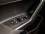 Volkswagen Polo 1.0 TSI Highline Sport Automaat (APPLE CARPLAY, GROOT NAVI, CLIMATE, STOELVERWARMING, SPORTSTOELEN, GETINT GLAS, LM VELGEN, ADAPTIVE CRUISE, NIEUWSTAAT)