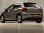 Volkswagen Polo 1.0 TSI Highline Sport Automaat (APPLE CARPLAY, GROOT NAVI, CLIMATE, STOELVERWARMING, SPORTSTOELEN, GETINT GLAS, LM VELGEN, ADAPTIVE CRUISE, NIEUWSTAAT)