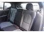 Volvo XC40 2.0 B4 Plus Dark | 2000 kg trekgewicht | Harman/Kardon Audio | Stoel & Stuurverwarming | Elektrische stoelen met geheugen | Dodehoek sensoren |
